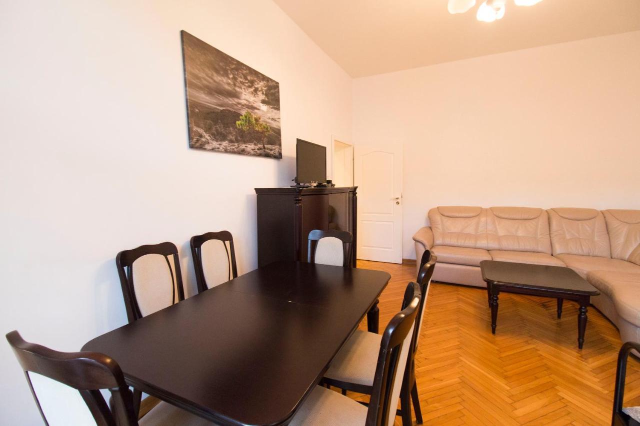 Happy Estate Apartments - Rynek Вроцлав Екстериор снимка
